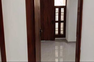 Room in 2.5 BHK Builder Floor at Mahavir Enclave 1 – for Sale