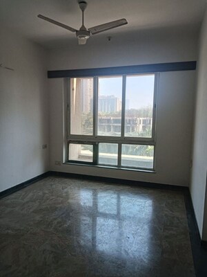 Room in 3 BHK Apartment at Hiranandani Meadows, Manpada – for Sale
