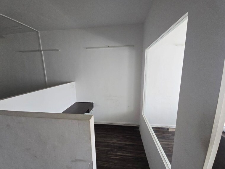Room, moraj-casablanca Commercial Office Space 950 Sq.Ft. In Cbd Belapur Sector 11 Navi Mumbai 10167888