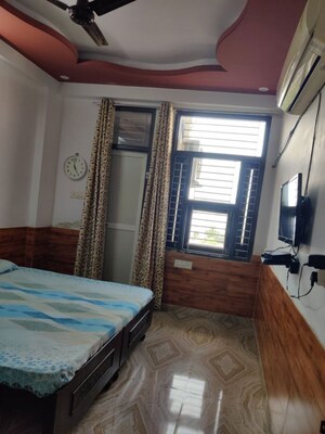 Bedroom in 3 BHK Builder Floor at Vaishali Nagar – for Rent