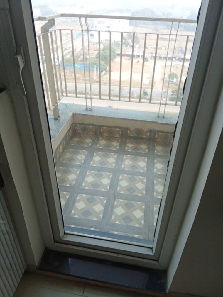 Balcony, bptp-discovery-park 2 Bedroom 1120 Sq.Ft. Apartment In Sector 80 Faridabad 10165756