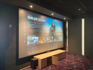 Bedroom in 3.5 BHK Apartment at Emaar Emerald Floors Premier, Sector 65 – for Rent