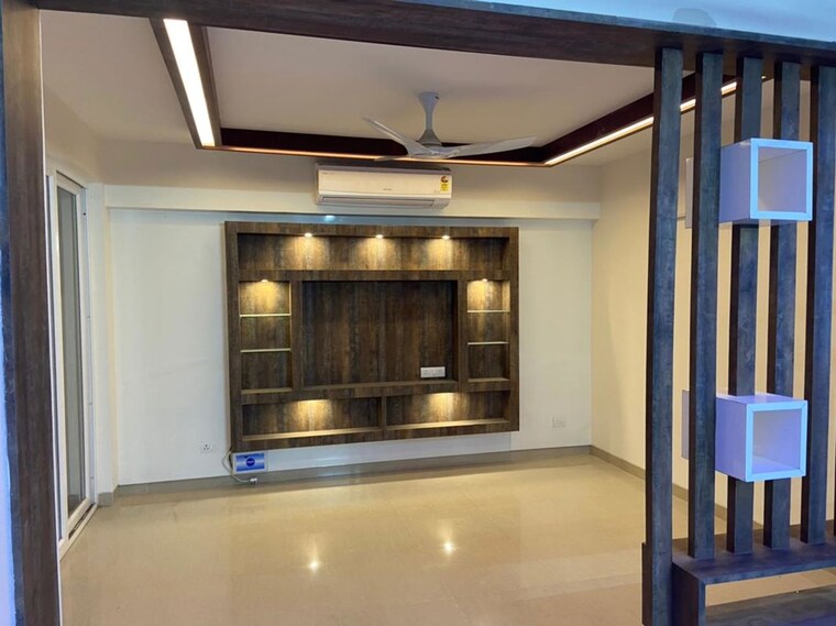 Living Room, emaar-emerald-floors-premier 3.5 Bedroom 1650 Sq.Ft. Apartment In Sector 65 Gurgaon 10167926