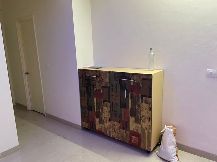 Room, emaar-emerald-floors-premier 3.5 Bedroom 1650 Sq.Ft. Apartment In Sector 65 Gurgaon 10167926
