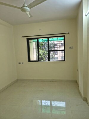 Room in 2 BHK Apartment at JVM Aroma, Kasarvadavali – for Rent