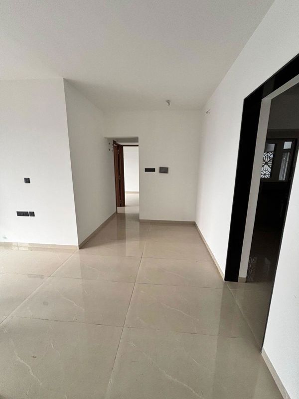 3 BHK + Servant Room Apartment For Rent in Pristine Allure