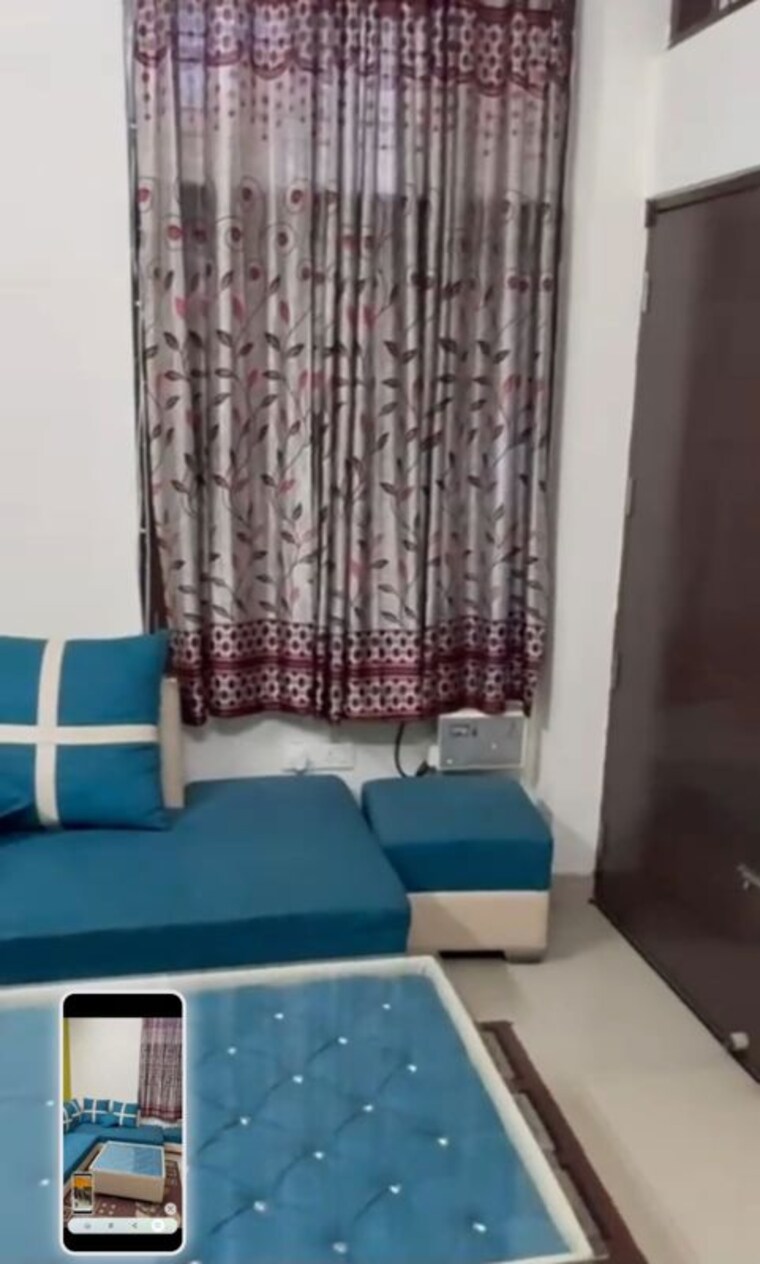 Bedroom, new-palam-vihar-3 5 Bedroom 2000 Sq.Ft. Independent House In Sector 111 Gurgaon 10168047