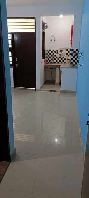 Living Room in 1 RK Builder Floor at Wazirabad – for Rent