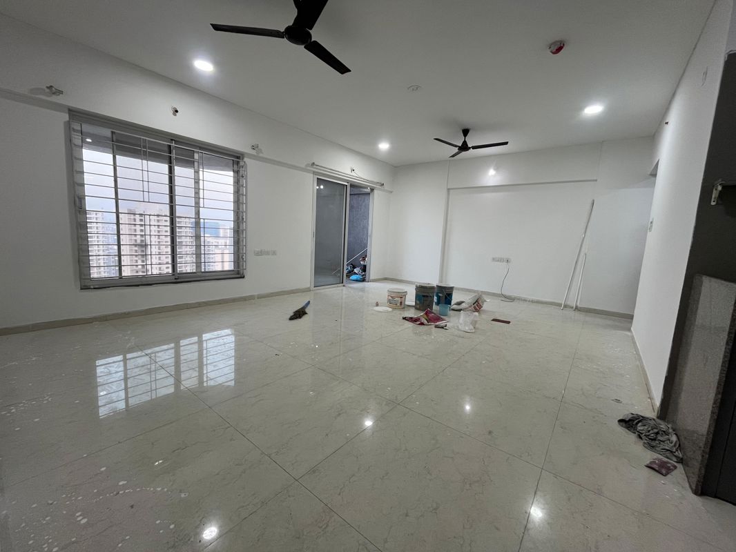 3 BHK + Servant Room Apartment For Rent in Royal Velstand Phase 2