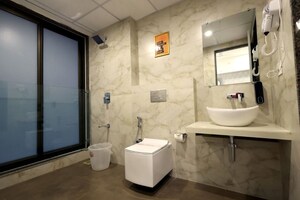 Bathroom in 3 BHK Apartment at Kanakia Silicon Valley, Powai – for Rent