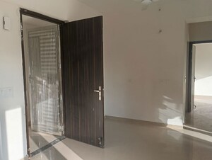 Room in 3 BHK Apartment at SKA Orion, Sector 143b – for Sale