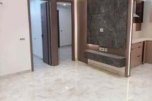 2.5 BHK Apartment For Sale in Mahavir Enclave