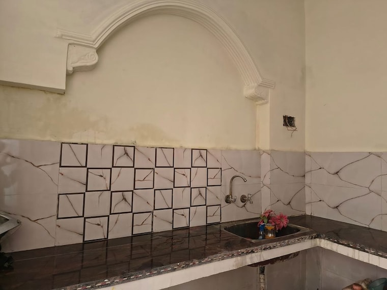 Bathroom, aman vihar 2 Bedroom 900 Sq.Ft. Builder Floor In Aman Vihar Dehradun 10137109
