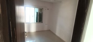 Room in 2.5 BHK Apartment at DLH Udaka Heights Goregaon West, Goregaon West – for Rent
