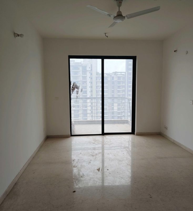 3 BHK + Extra Room Apartment For Rent in Godrej Icon