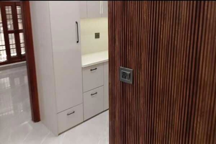 Kitchen, mahavir enclave 2.5 Bedroom 64 Sq.Yd. Apartment In Mahavir Enclave Delhi 10168106