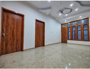 Room in 2 BHK Builder Floor at Aman Vihar – for Rent