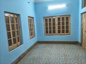 Room in 3 BHK Builder Floor at Dum Dum Road – for Rent