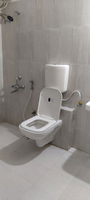 Bathroom in 1.5 BHK Apartment at Puraniks Tokyo Bay, Kasarvadavali – for Rent