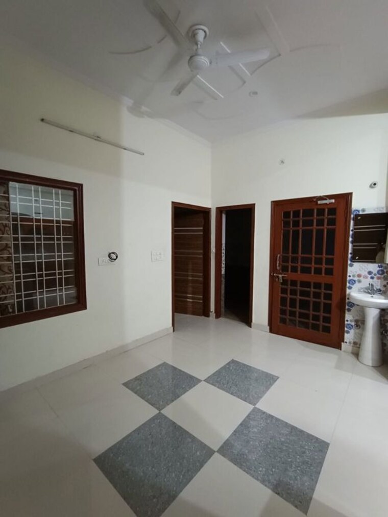 Living Room, ansal-palam-triangle 1 Bedroom 650 Sq.Ft. Apartment In Palam Vihar Extension Gurgaon 10168166