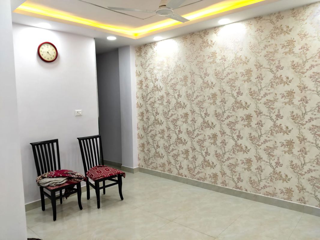 2 BHK + Pooja Room Builder Floor For Rent in Govindpuri
