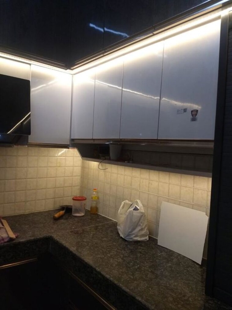 Kitchen, tarc-ishva 4 Bedroom 3883 Sq.Ft. Apartment In Sector 63a Gurgaon 10168191