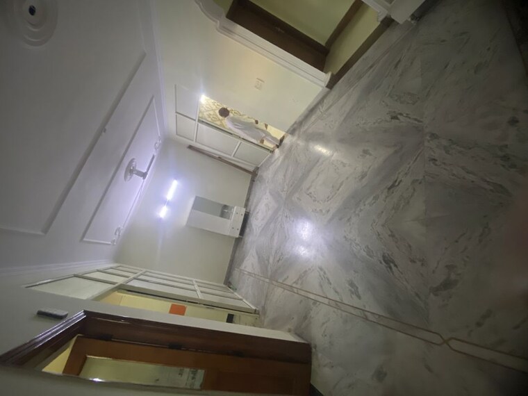 Bathroom, sector 4 2 Bedroom 160 Sq.Yd. Builder Floor In Sector 4 Gurgaon 10168187