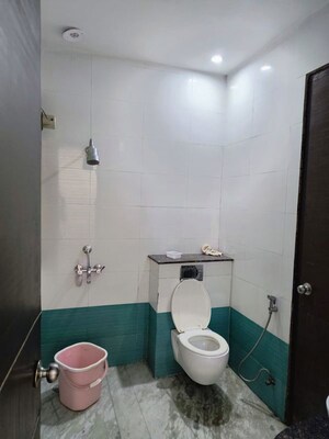 Bathroom in 2 BHK Builder Floor at Sector 43 – for Rent