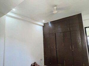  2 BHK Builder Floor at Sector 43 – for Rent