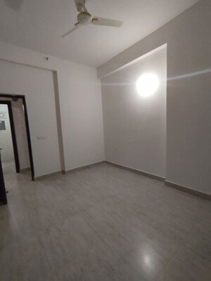 2 BHK Apartment For Rent in CRC Sublimis, Sector 1 Greater Noida