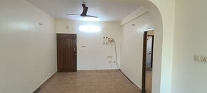 Living Room in 3 BHK Apartment at Velachery – for Rent
