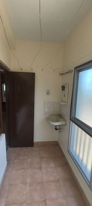 Balcony in 3 BHK Apartment at Velachery – for Rent