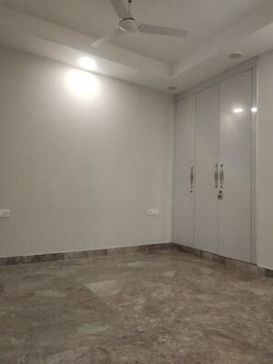 Room in 4 BHK Builder Floor at East Of Kailash – for Rent