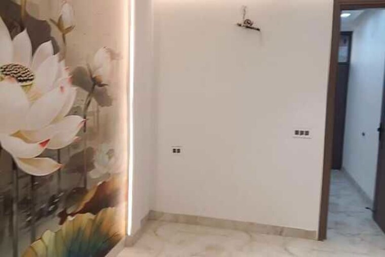 Room, mahavir enclave 2 Bedroom 70 Sq.Yd. Apartment In Mahavir Enclave Delhi 10168209