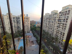 2 BHK Apartment For Rent in Dosti Group Acres