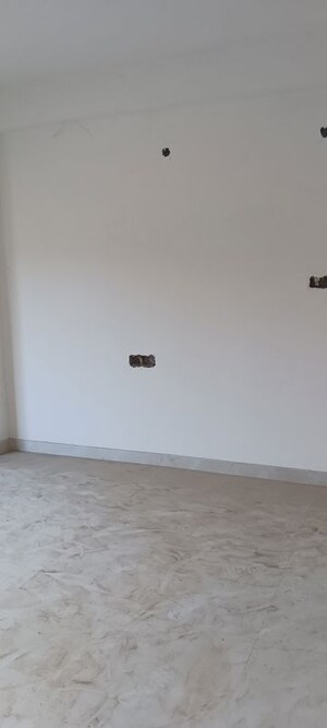 Room in 3 BHK Builder Floor at Ganeshguri – for Sale