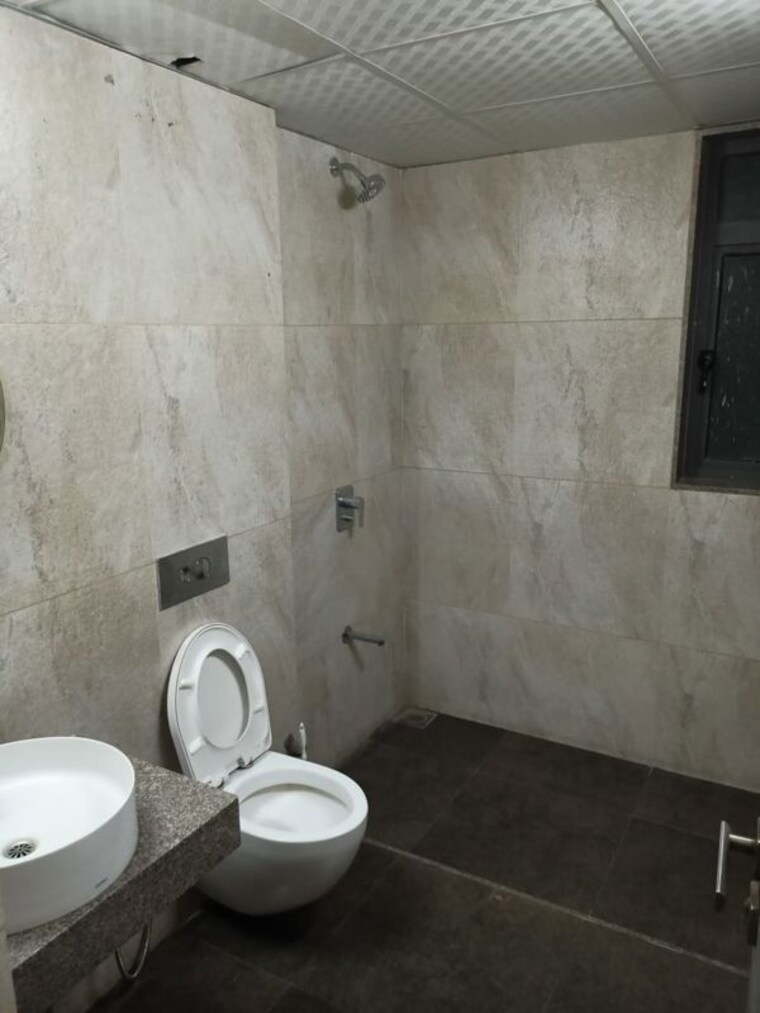 Bathroom, nehru nagar 4 Bedroom 4059 Sq.Ft. Apartment In Nehru Nagar Ahmedabad 10168207