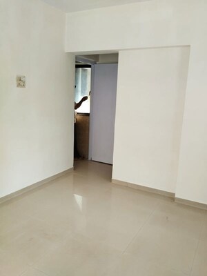 Room in 2 BHK Apartment at Aastha CHS Chembur, Chembur – for Rent