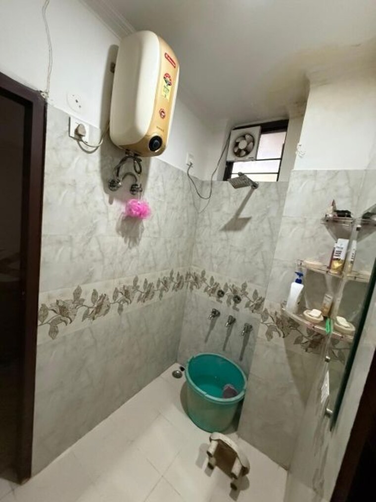 Bathroom, mitra-chs 2 Bedroom 120 Sq.Mt. Independent House In Beta I Greater Noida Greater Noida 10168246