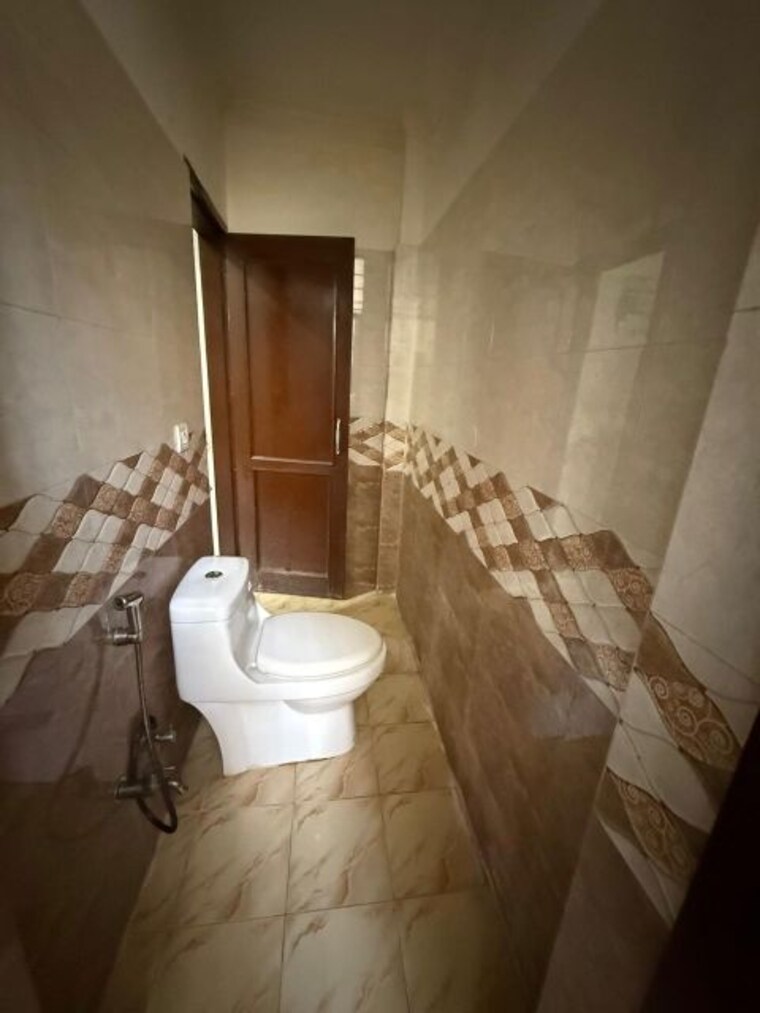 Bathroom, mitra-chs 2 Bedroom 120 Sq.Mt. Independent House In Beta I Greater Noida Greater Noida 10168246