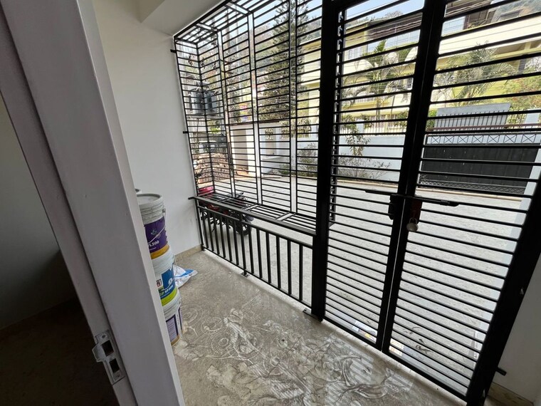 Balcony, chandmari 3 Bedroom 1300 Sq.Ft. Builder Floor In Chandmari Guwahati 10168247