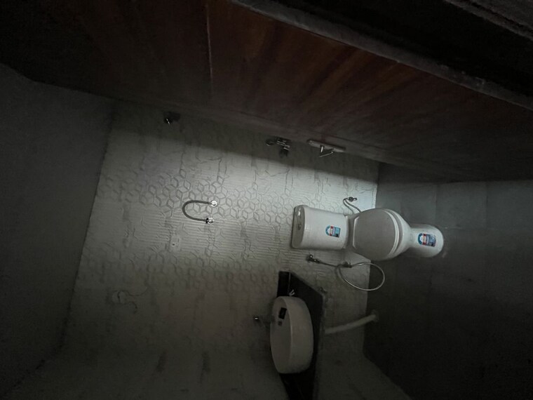 Bathroom, capital-athena 3 Bedroom 1675 Sq.Ft. Apartment In Sector 1 Greater Noida Greater Noida 10168231