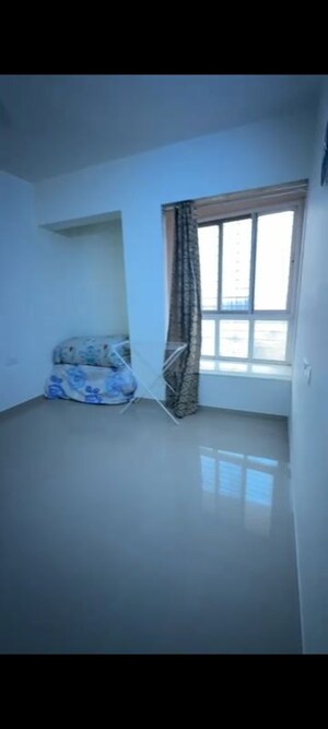 Bedroom in 2 BHK Apartment at Puraniks City Reserva, Ghodbunder Road – for Rent