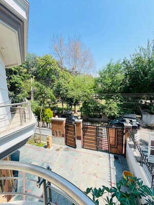 3 BHK Builder Floor – Exterior View View at Sector 47 - for Rent