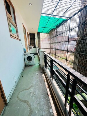 Balcony in 3 BHK Builder Floor at Sector 47 – for Rent