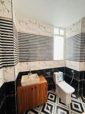 Master Bedroom in 3 BHK Apartment at Ram Shanti Apartment, Sector 52 – for Sale