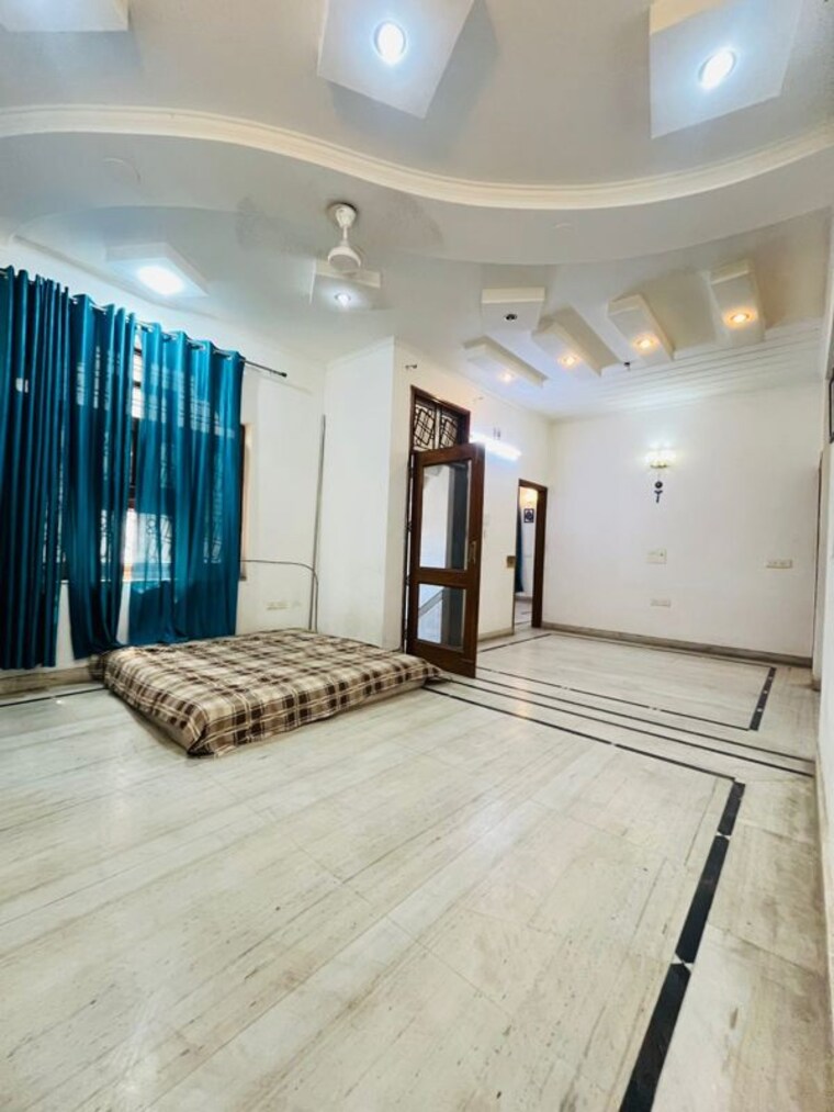 Bedroom, sector 40 3 Bedroom 2255 Sq.Ft. Builder Floor In Sector 40 Gurgaon 10168270