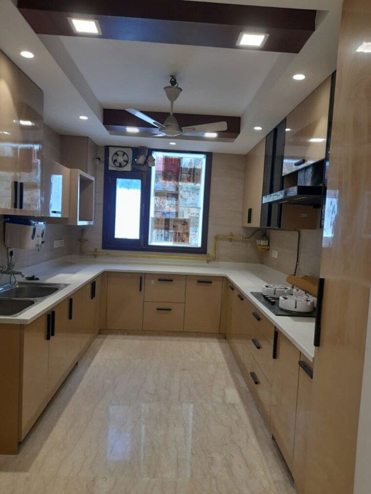 Kitchen, lajpat nagar ii 3 Bedroom 1800 Sq.Ft. Builder Floor In Lajpat Nagar ii Delhi 10168277