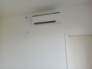 Furnished Amenities in 3 BHK Apartment at Mapsko Mount Ville, Sector 79 – for Rent