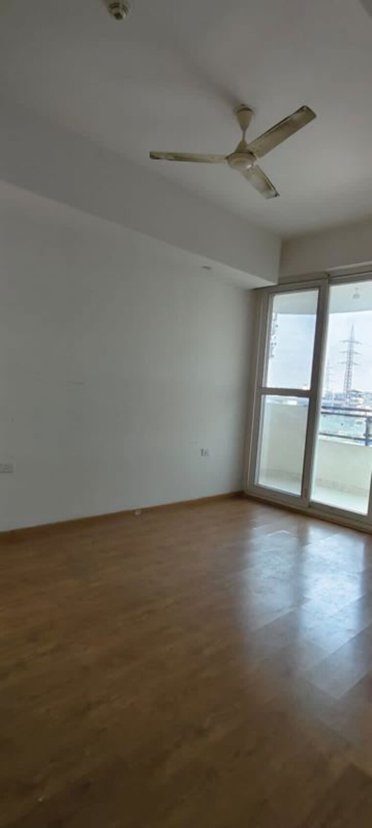 Room, mahagun-mezzaria 3 Bedroom 2500 Sq.Ft. Apartment In Sector 78 Noida 10168288